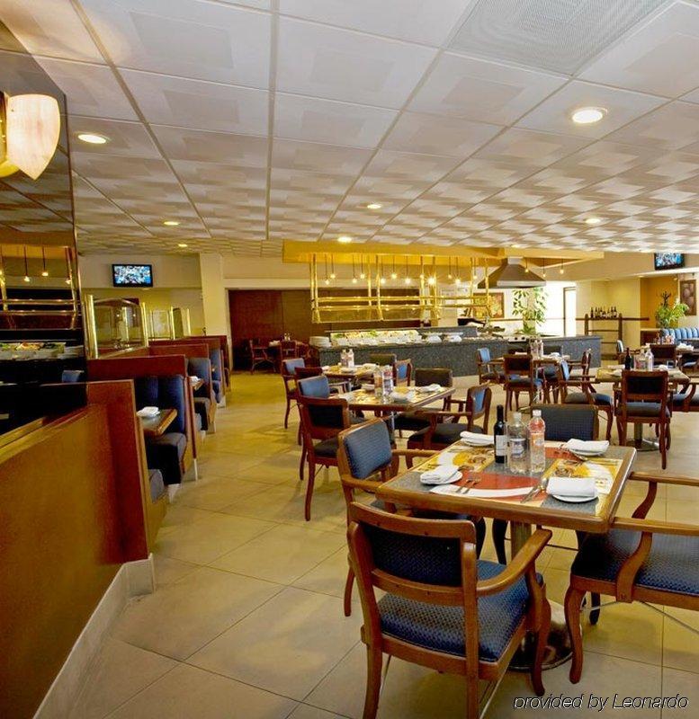 Fiesta Inn San Luis Potosi Glorieta Juarez Restaurante foto